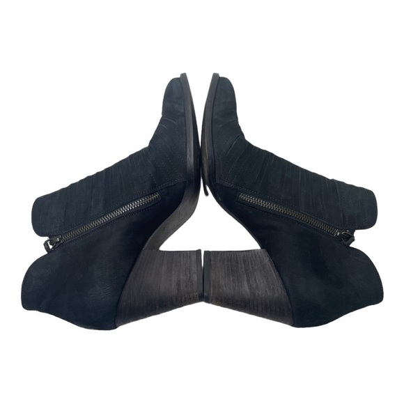 Paul Green Women’s Malibu Sliced Zip Black Leather Ankle Boots - Picture 4 of 11